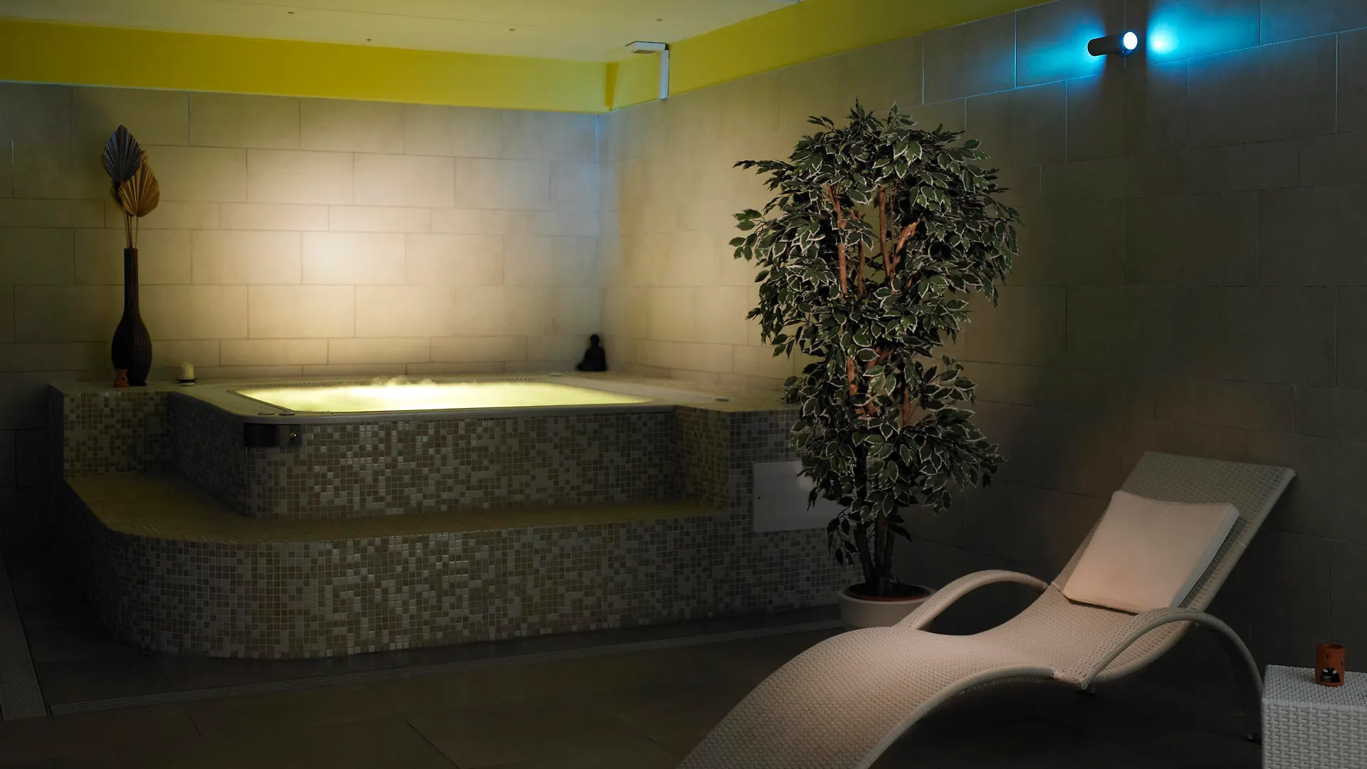 Hotel Le Torri Arborea 4*,