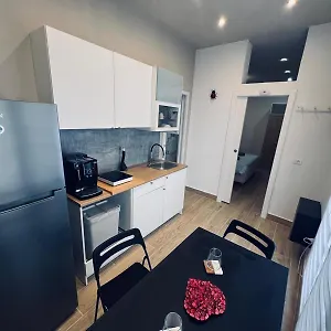 Bed & Breakfast King House 