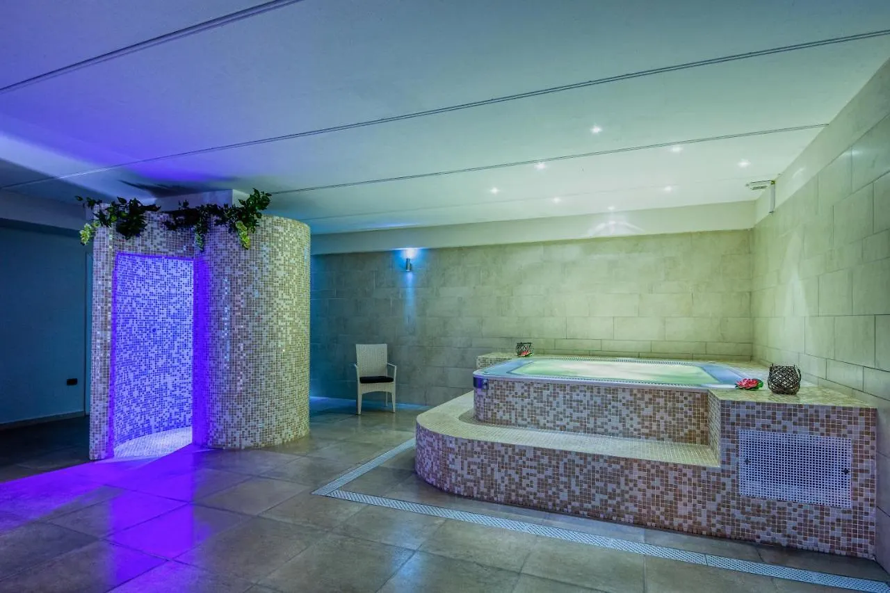 Hotel Le Torri Arborea 4*,  Italy